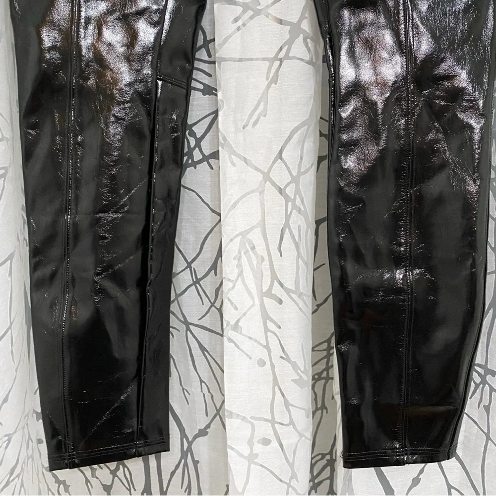 SPANX BLACK FAUX PATENT LEATHER HIGH WAISTED LEGGINGS - Picture 3 of 12